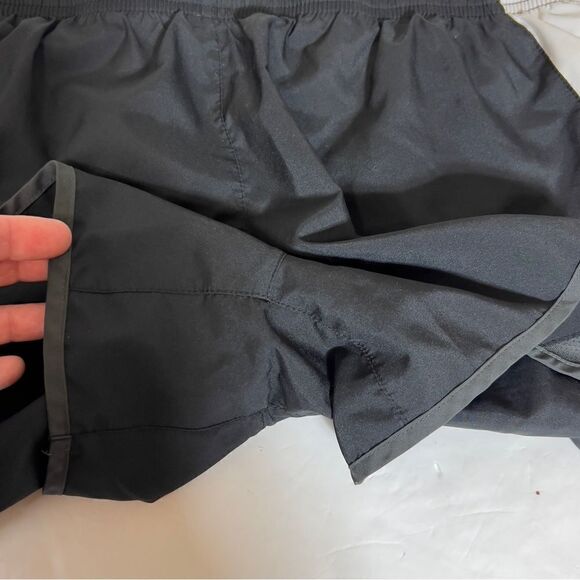 Nike Dri Fit Running Black And Pink Shorts Size Adult medium M - Picture 13 of 15